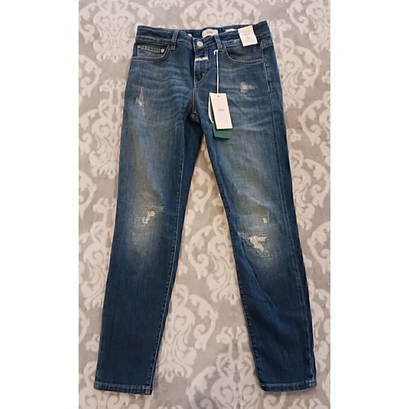 Closed Baker Mid-Rise Distressed Jeans in Mid Blue/NWT, Size 26 (2) - Picture 1 of 6